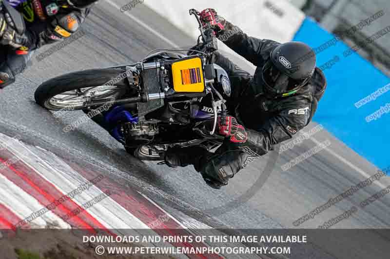 donington no limits trackday;donington park photographs;donington trackday photographs;no limits trackdays;peter wileman photography;trackday digital images;trackday photos
